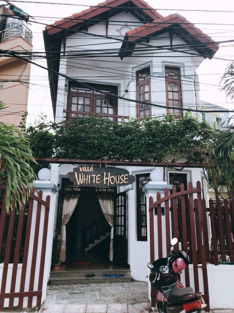 white-house-villa-nha-trang